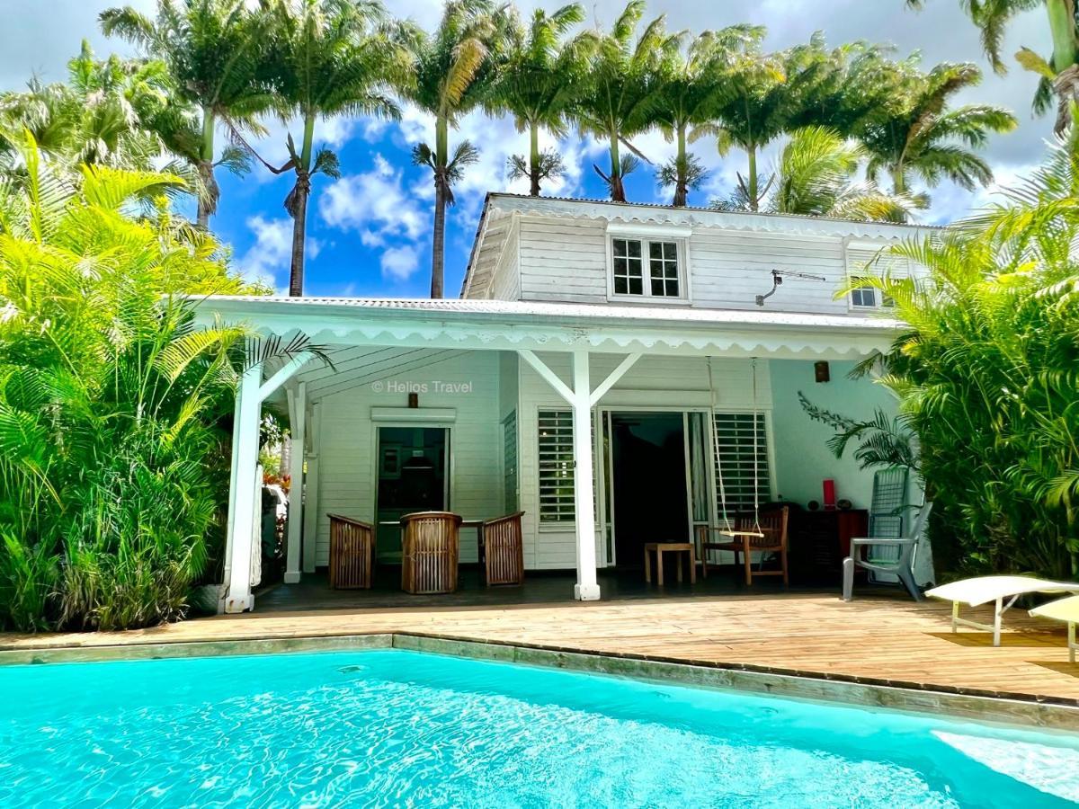 Villa Sisley, 2 Chambres, Piscine Privee, Plage A 100 M Sainte-Rose Exteriör bild